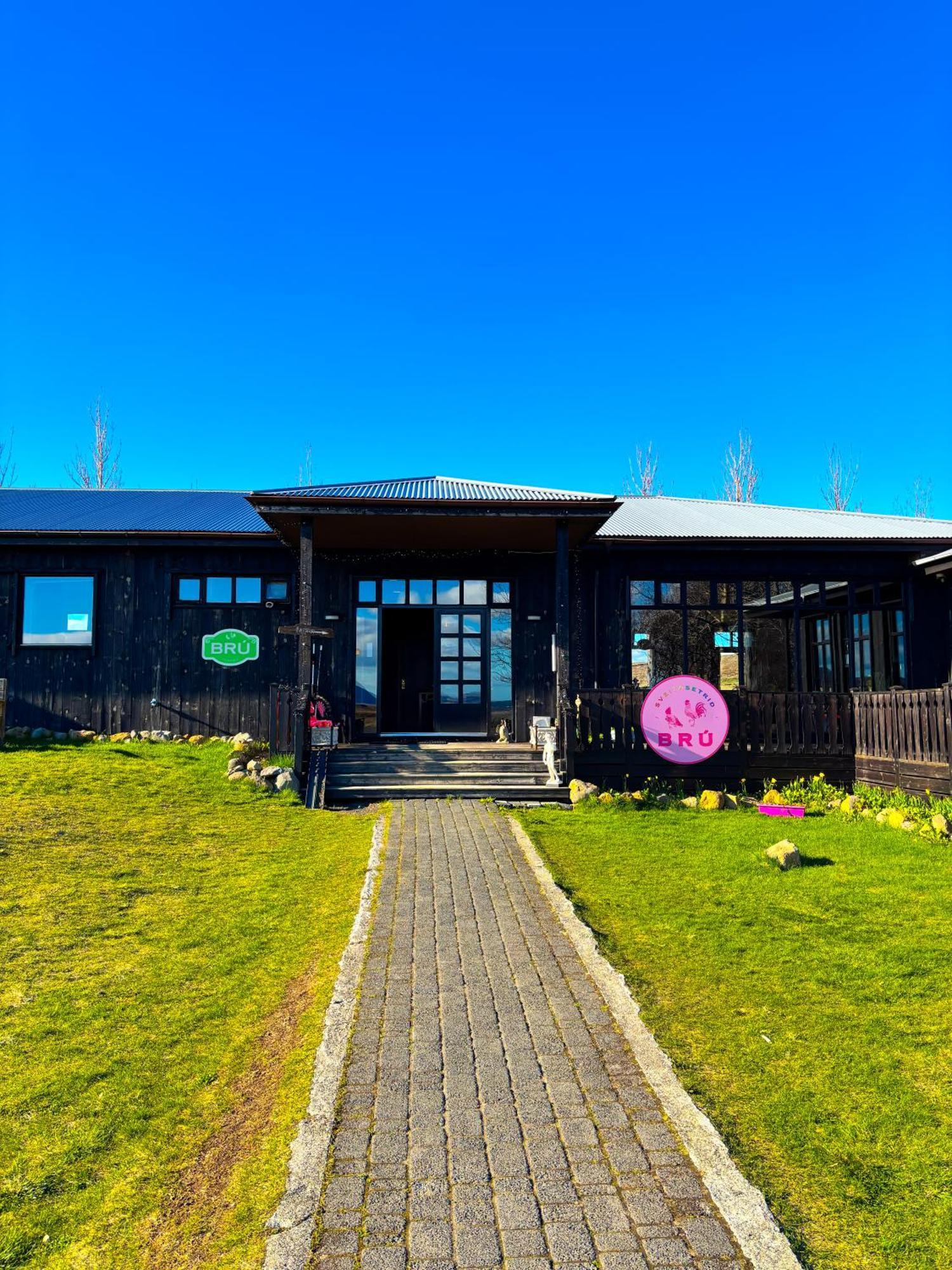 Bru Country Estate Hotel Selfoss Exterior foto