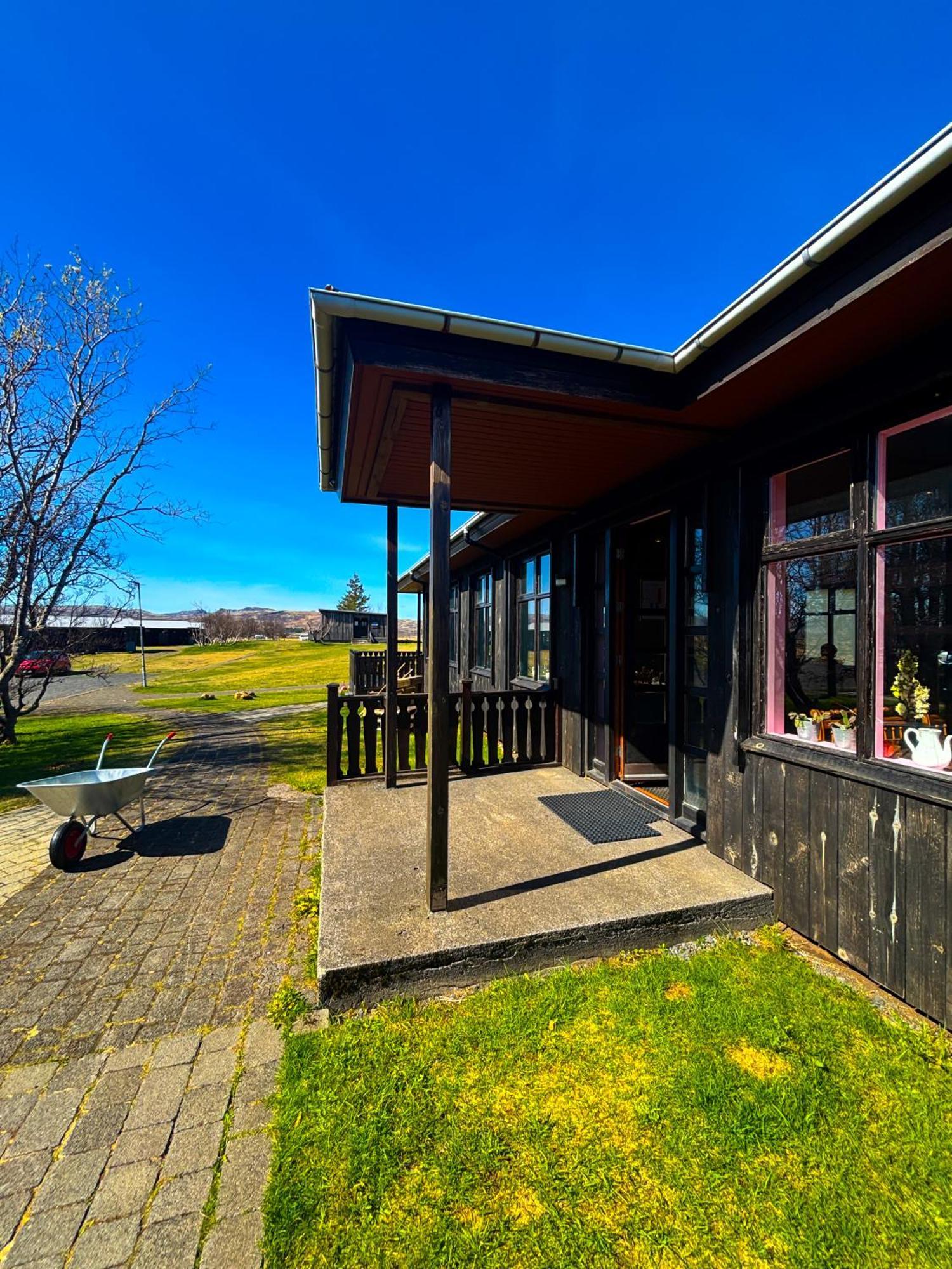 Bru Country Estate Hotel Selfoss Exterior foto
